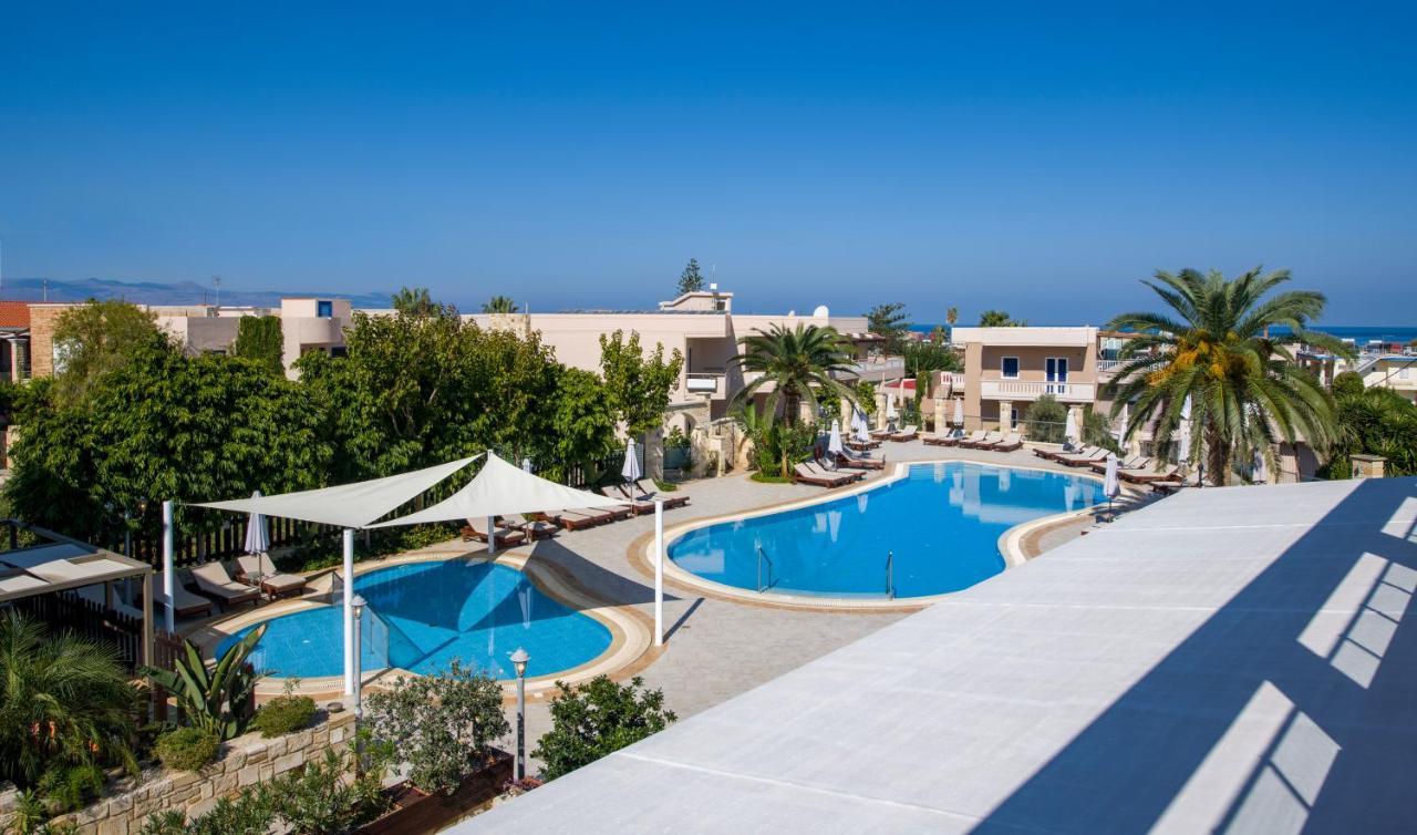Isida Hotel Agia Marina Екстер'єр фото