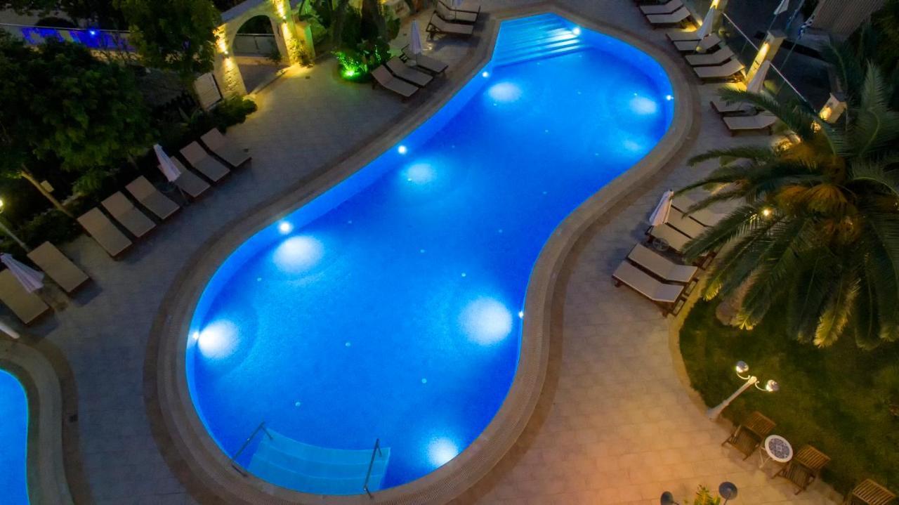 Isida Hotel Agia Marina Екстер'єр фото